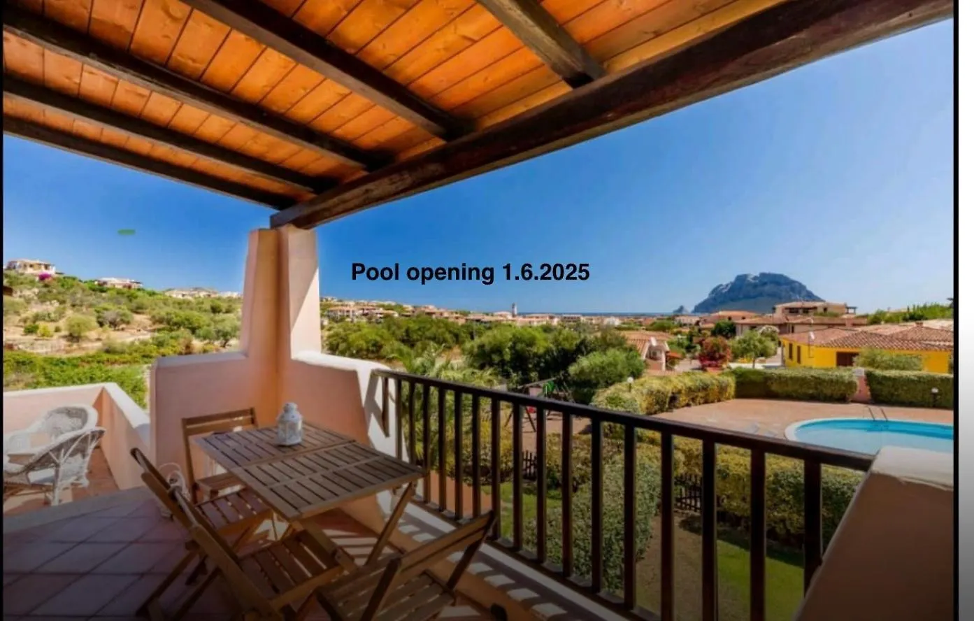 La Terrazza Su Tavolara Lägenhet Porto San Paolo